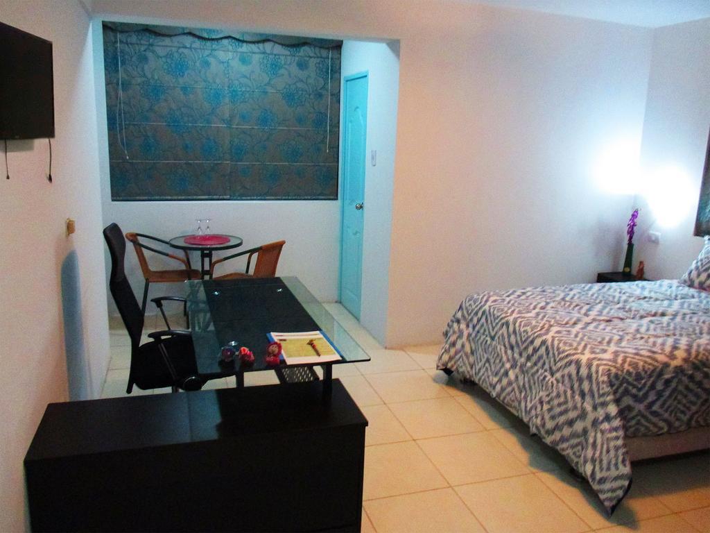 Magicperu Apart Hotel Trujillo Zimmer foto
